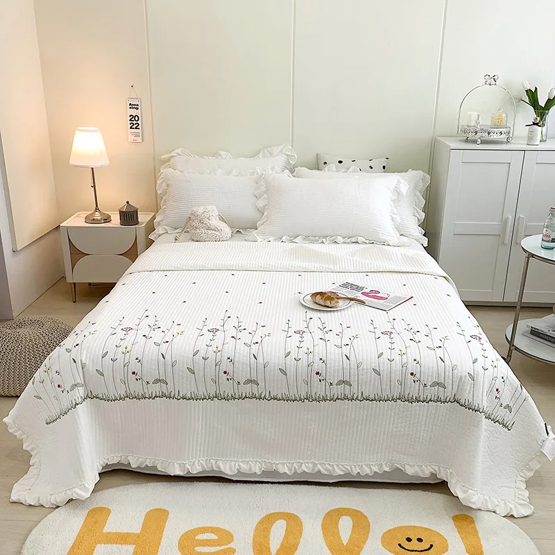 Floral Embroidered Summer Quilt Blanket Korean Style Air Condition Comforter Single Double Quilted Bedspread Mattress Cover