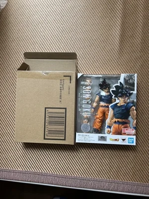 В наличии BANDAI SHF Драконий жемчуг супер S H фигуртс герой ограниченный SSJ2 Гоку