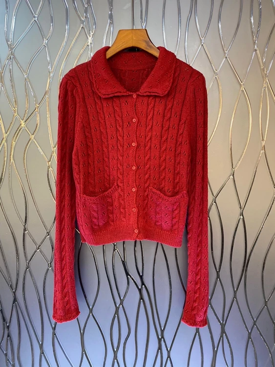 

2022 new women fashion long-sleeved sexy outfit small lapel big red simple twist cardigan simple knitted top 722