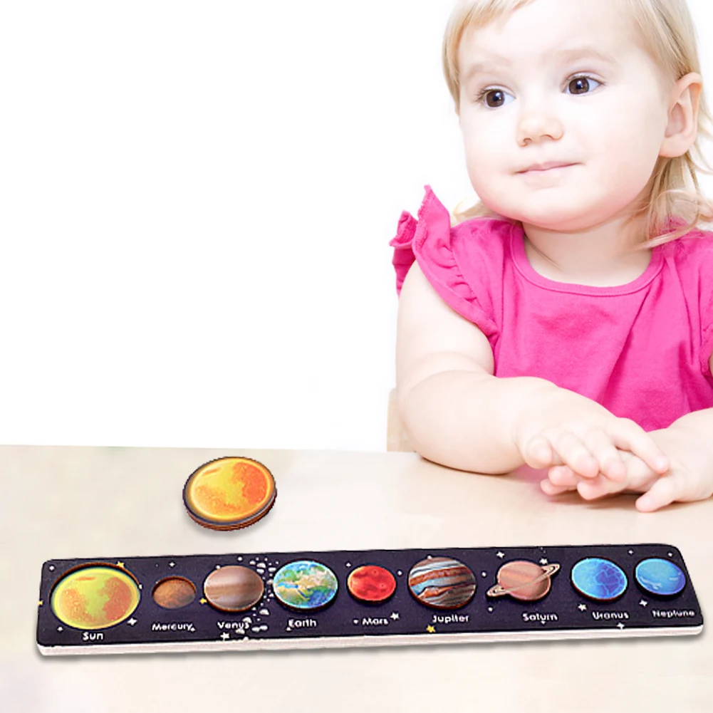 

Wooden Eight Planet Matching Plate Universe Solar System Jigsaw Puzzle Star Pairing Game for Children Early Education Homeschool