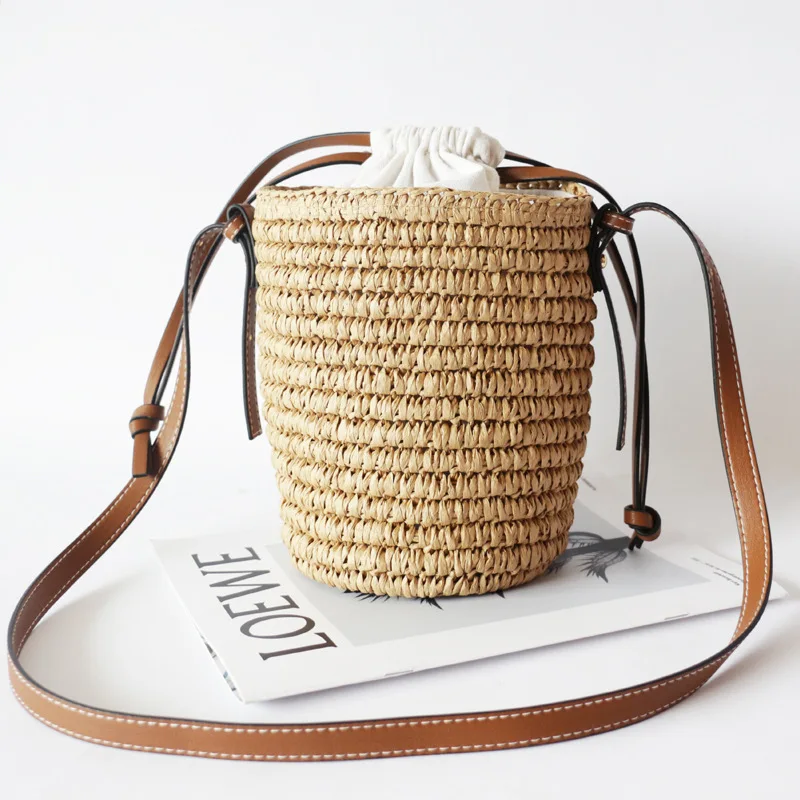 

2022 New Style Round Straw Tote Raffia Round Barrel Straw Woven Crossbody Bag Handbags Women Bags Designer Beach Bag for Women