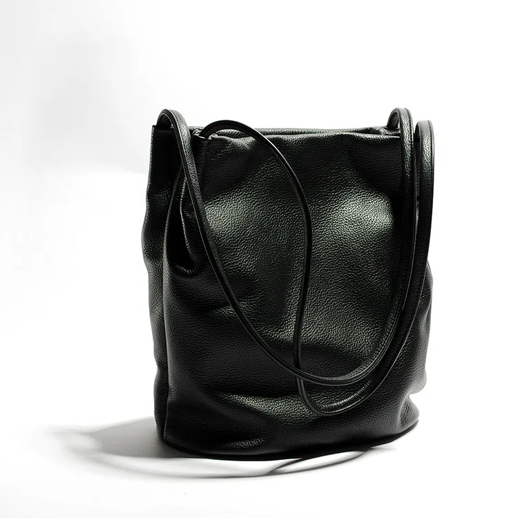 

2022 New Leather Women's Bag Large Capacity Soft Leather Bucket Bag Leisure Vertical Shoulder Bag