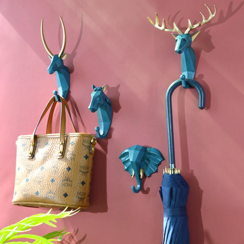 

Creative Wall Hanging Hook Vintage Deer Head Antlers for Hanging Clothes Hat Scarf Key Deer Horns Hanger Rack Wall Decoration
