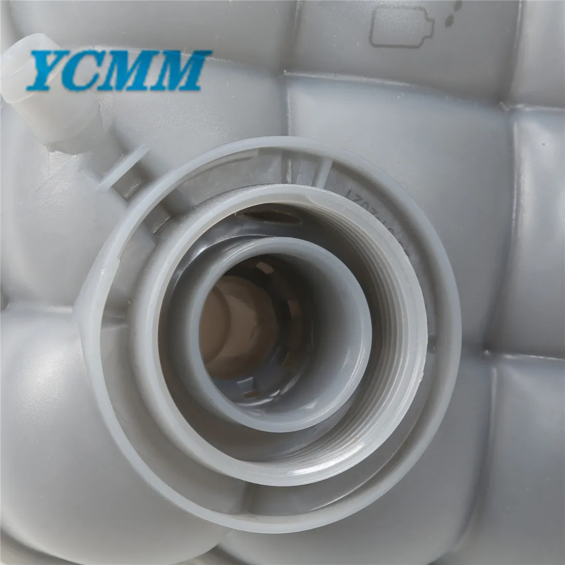 4M0121403C компенсационный бак радиатора двигателя для VW Touareg Porsche Cayenne Audi Q7 Q8 PAB12140301