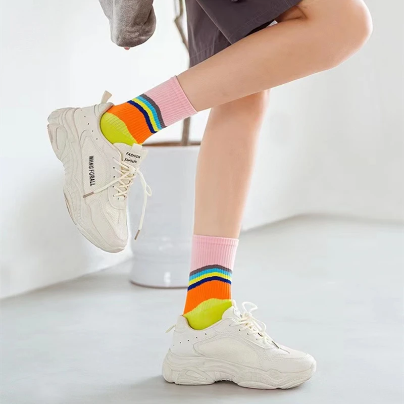 5Pairs/Lot Colourful Rainbow Cotton Sock For Women Streetwear Comfortable Ladies Socks
