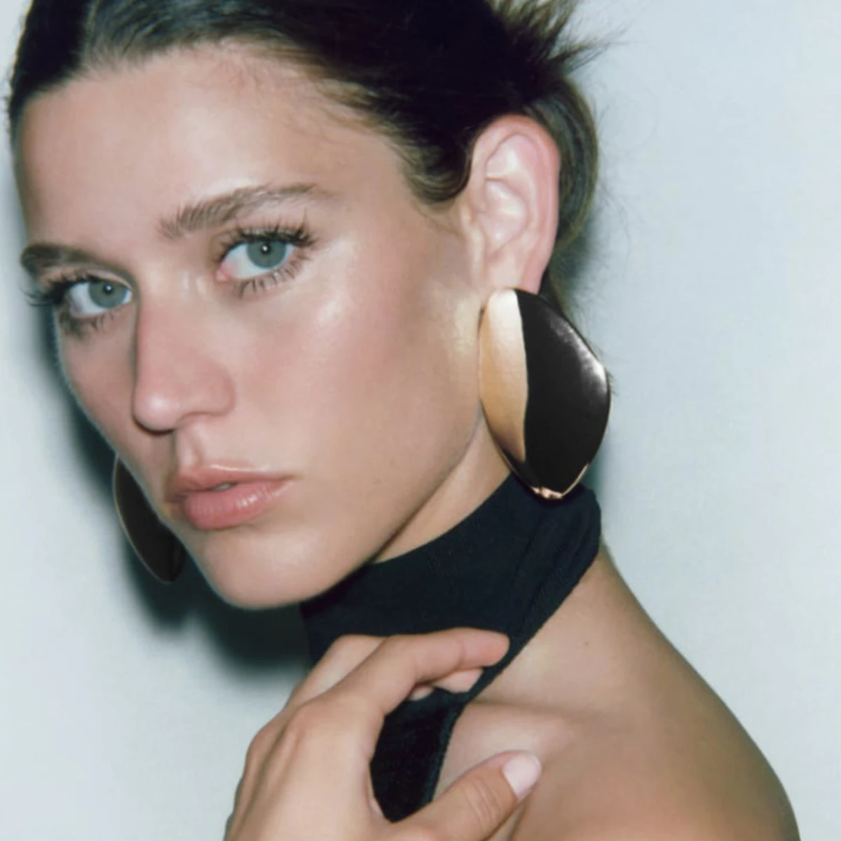 Гладкие металлические геометрические серьги ZAA