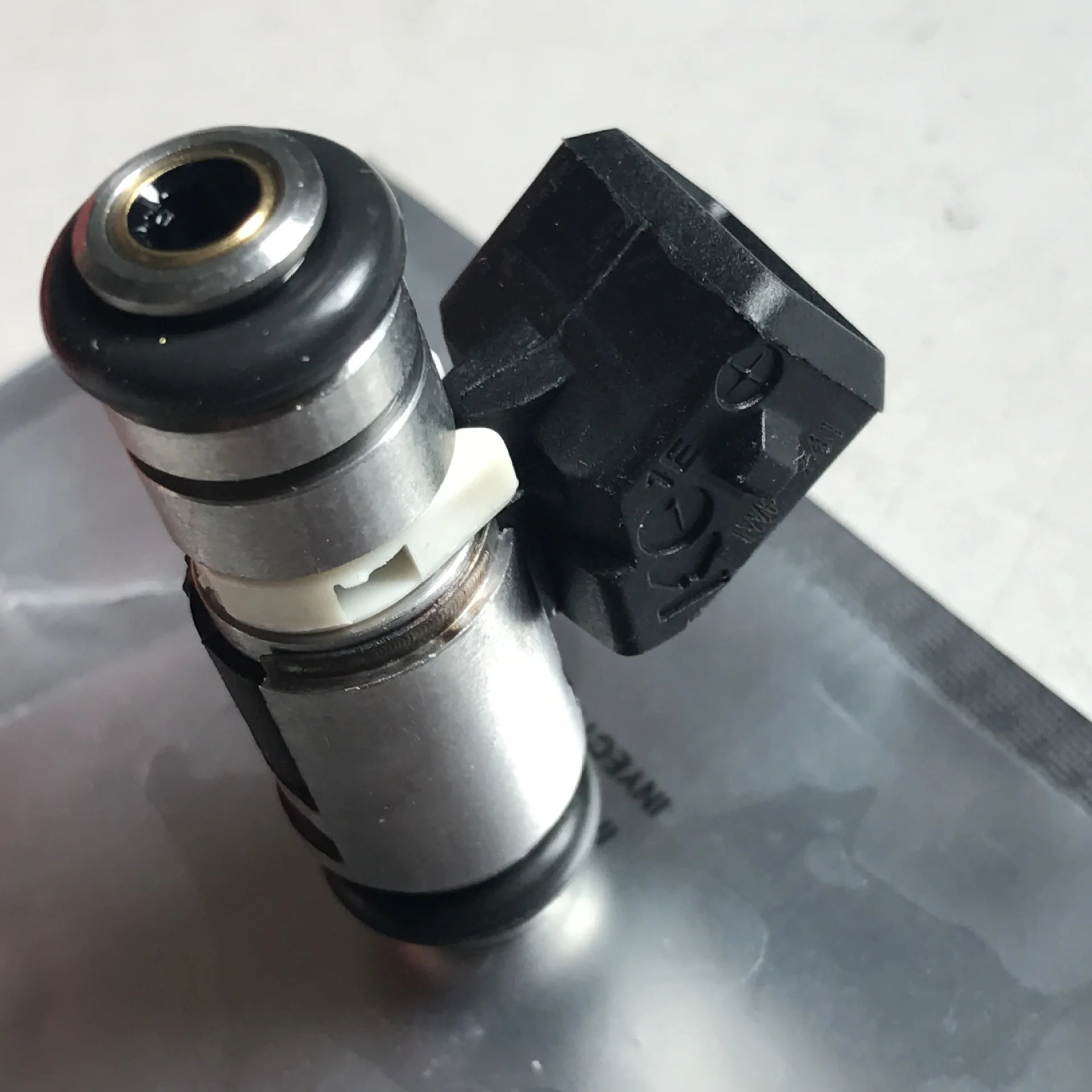 Топливный инжектор для Vespa 946 Sprint Piaggio FLY 150 IWP241