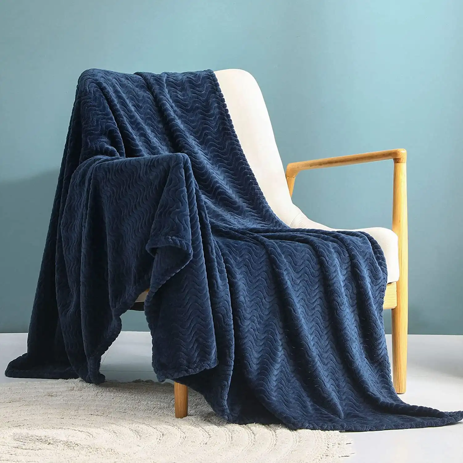 

Большое Фланелевое Флисовое одеяло, жаккардовый узор волн (50x70 дюймов, темно-синий), мягкое теплое легкое и декоративное одеяло