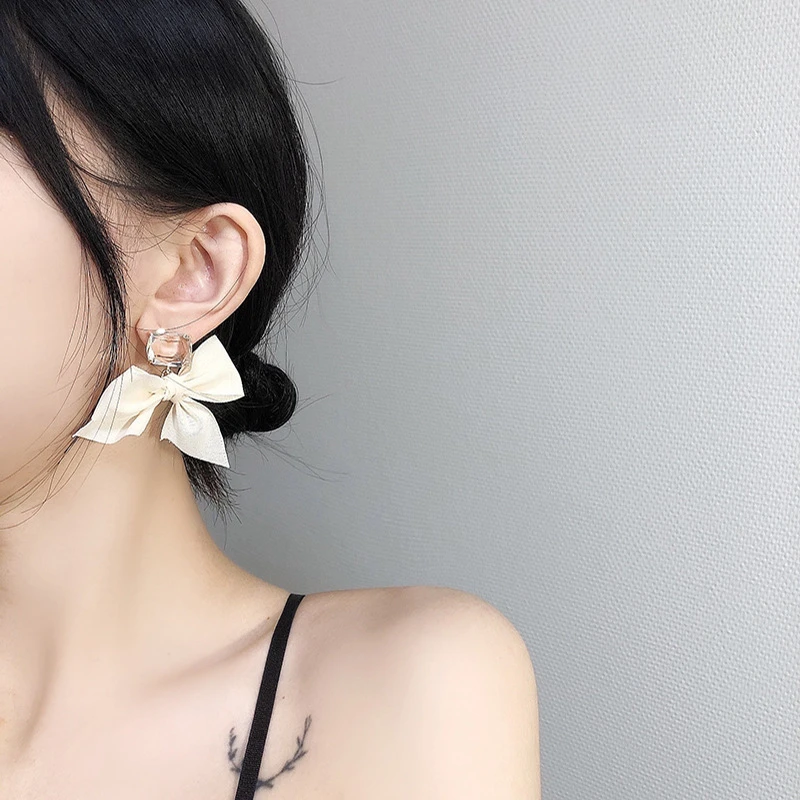 

Trendy Vintage Bowknot Cloth Rhinestone Dangle Earrings for Women Temperament Jewlery Gift