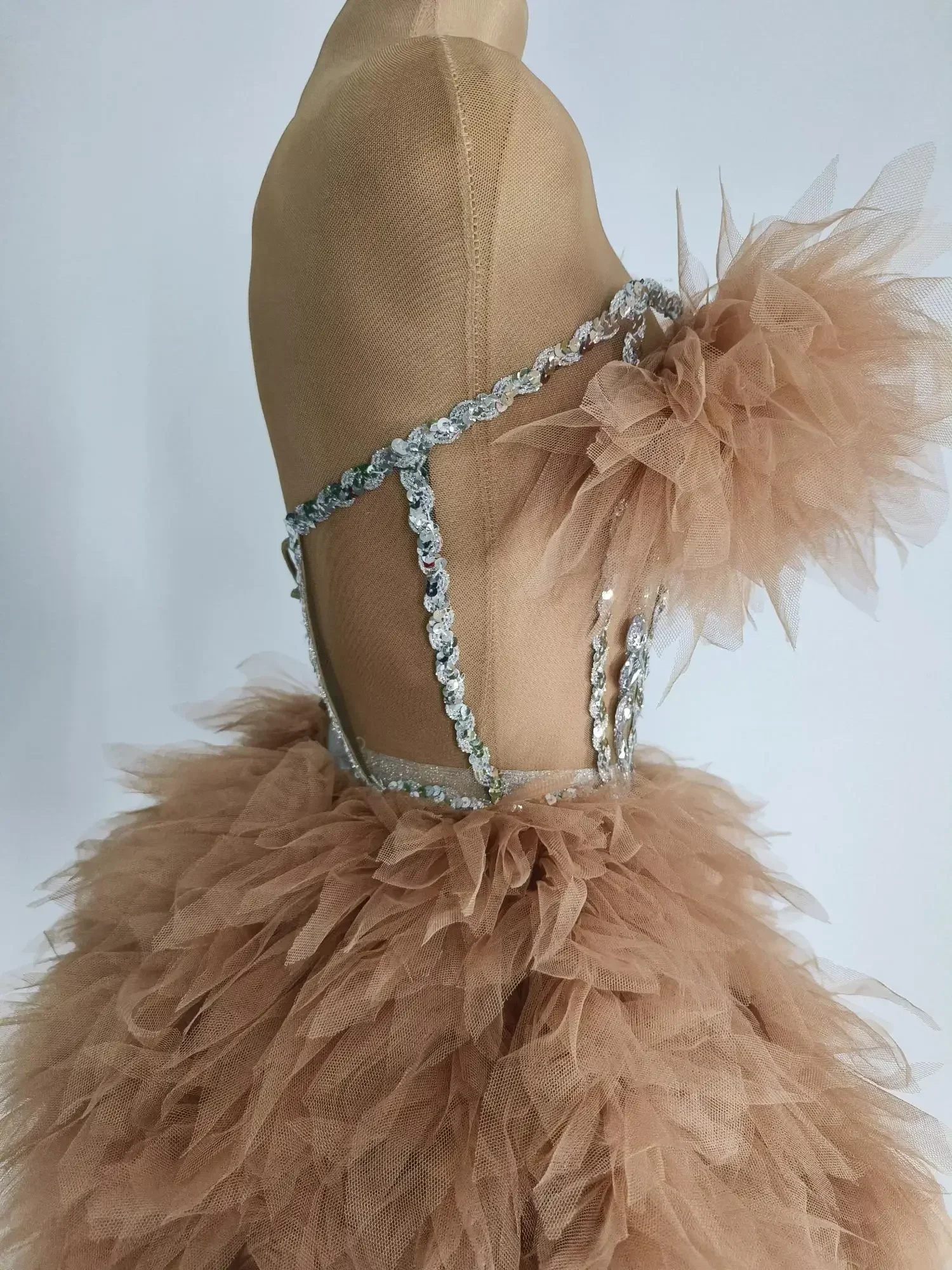 Сексуальная блестящая женская одежда со стразами для ночного клуба фотосессии