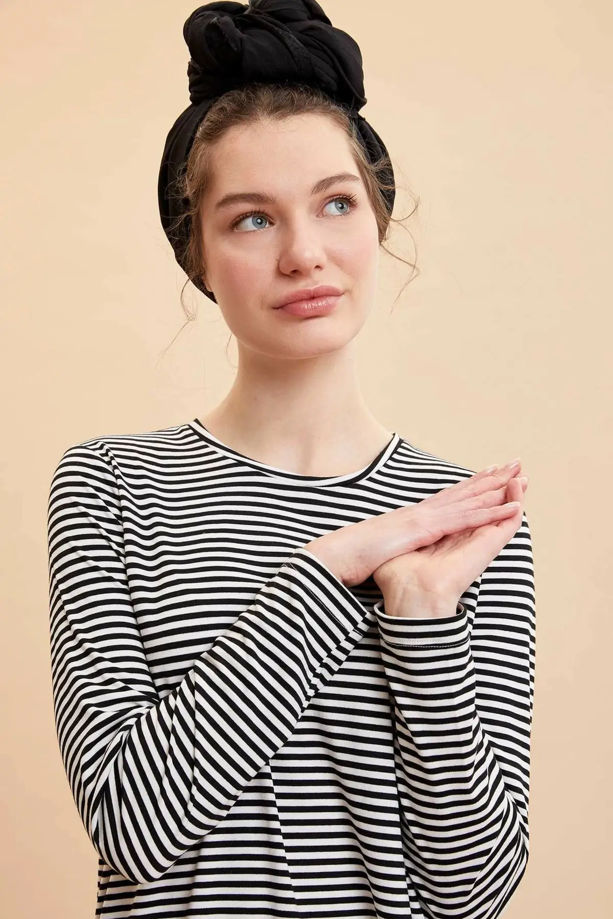 

Women Black Striped Knit Tunic Women Muslim Tunic 2021 Fashion
