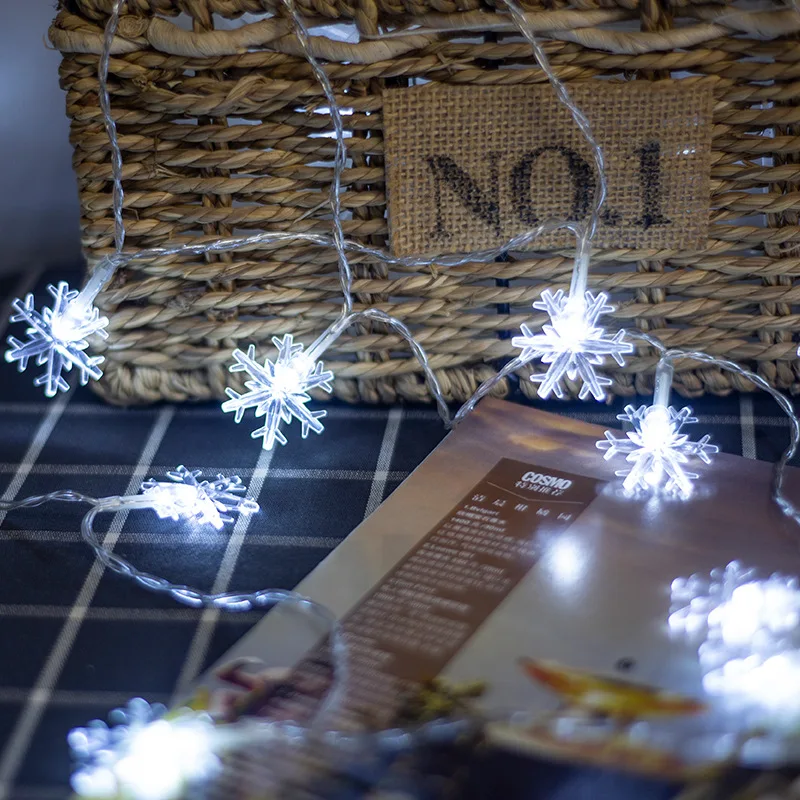 

New Year Snowflake Lights String Sky Star Flashing Lights Festival Decorative Lights Christmas Tree Decorations