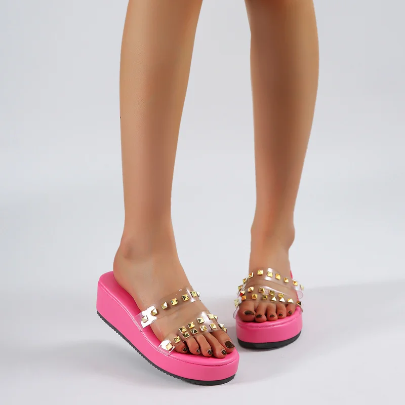 

Summer Ladies Platform Slippers Comfortable Wedge Sandals Fashion Rivets Plus Size 43 Women's Shoes Flip Flops Women Slides