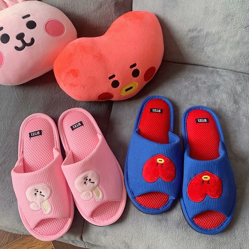 

Симпатичные Мультяшные аниме новые домашние тапочки Kawaii Bt21 с открытым носком Тапочки с открытым носком домашние модные тапочки праздничны...