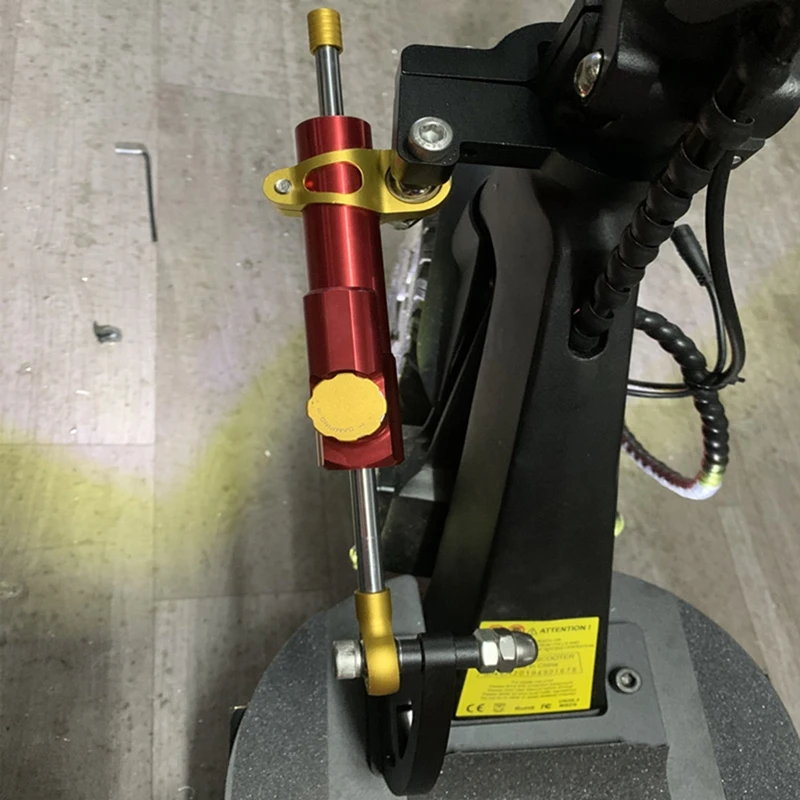 Противоскользящий демпфер для внедорожного электрического скутера с