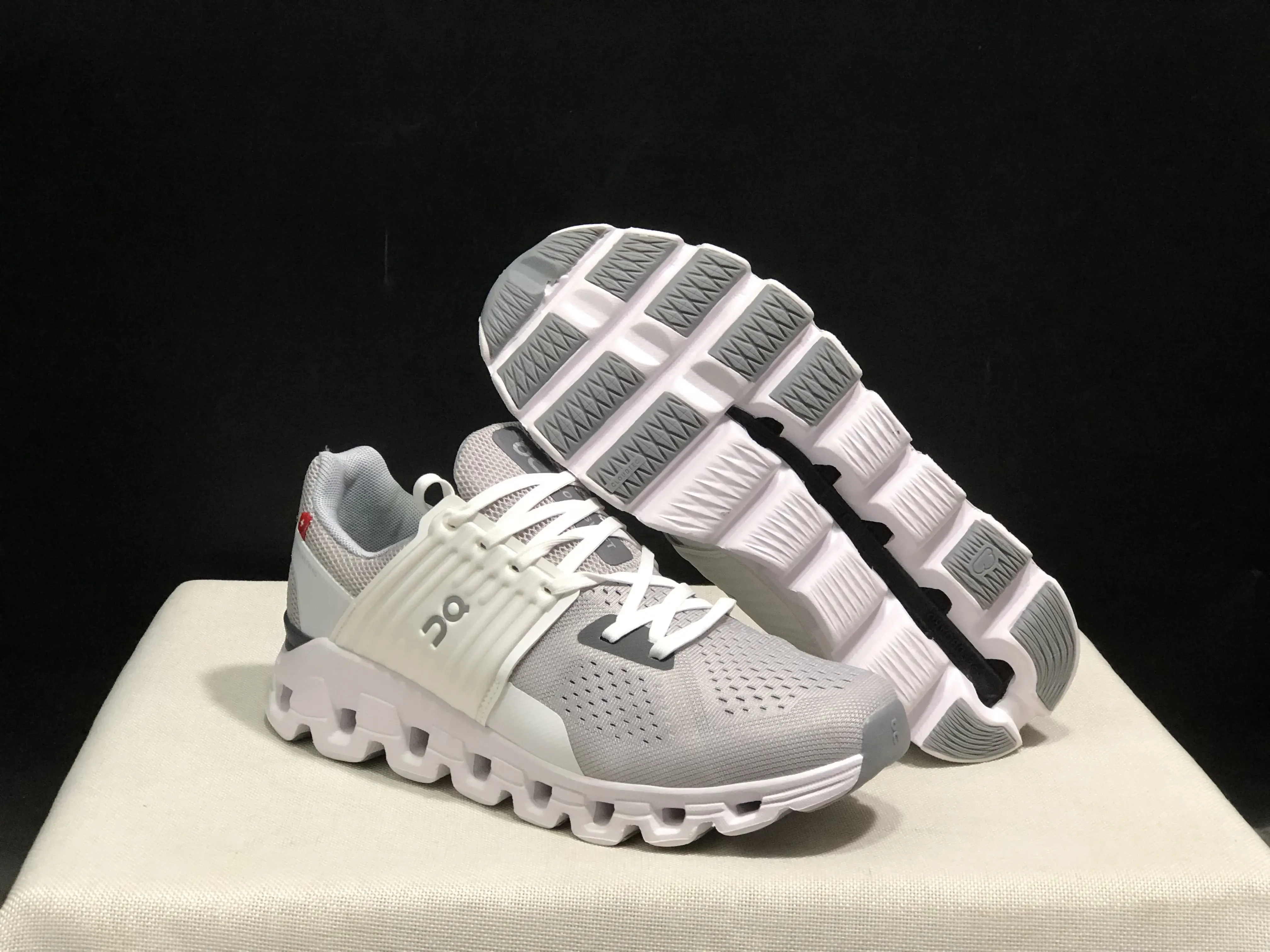 

Original New On Cloudswift 3 Sport Women Men Running Shoes Breathable Anti Slip Cushioning Road Sport Lifestyle Outdoor Sneakers
