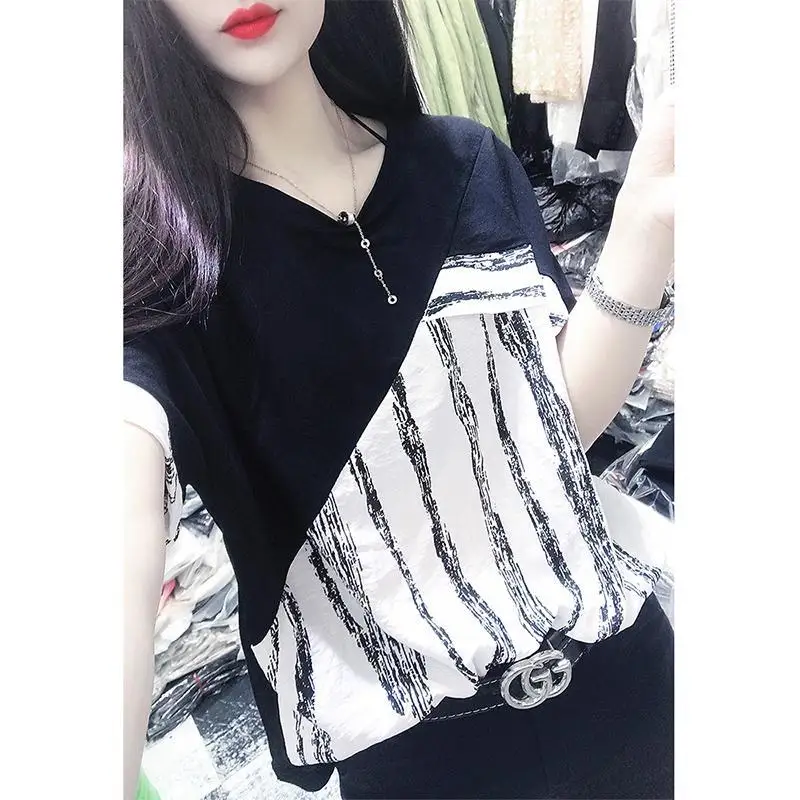 

Модная универсальная Асимметричная блузка с V-образным вырезом и принтом, женская одежда, Новинка лета 2023, повседневные пуловеры, свободная Корейская рубашка