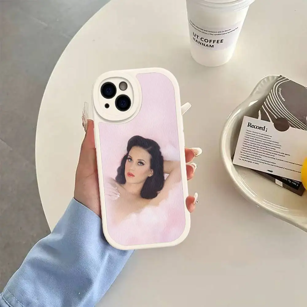 Фото Чехол для телефона K-Katy P-Perry Singer Roar для iPhone 16 15 14 13 12 11 Pro Max Plus, кожаный, мягкий №4