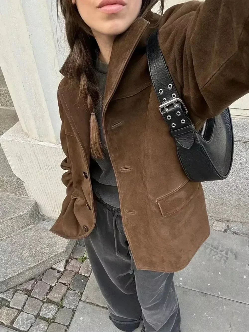 Женская однобортная куртка с отложным воротником однотонная Повседневная