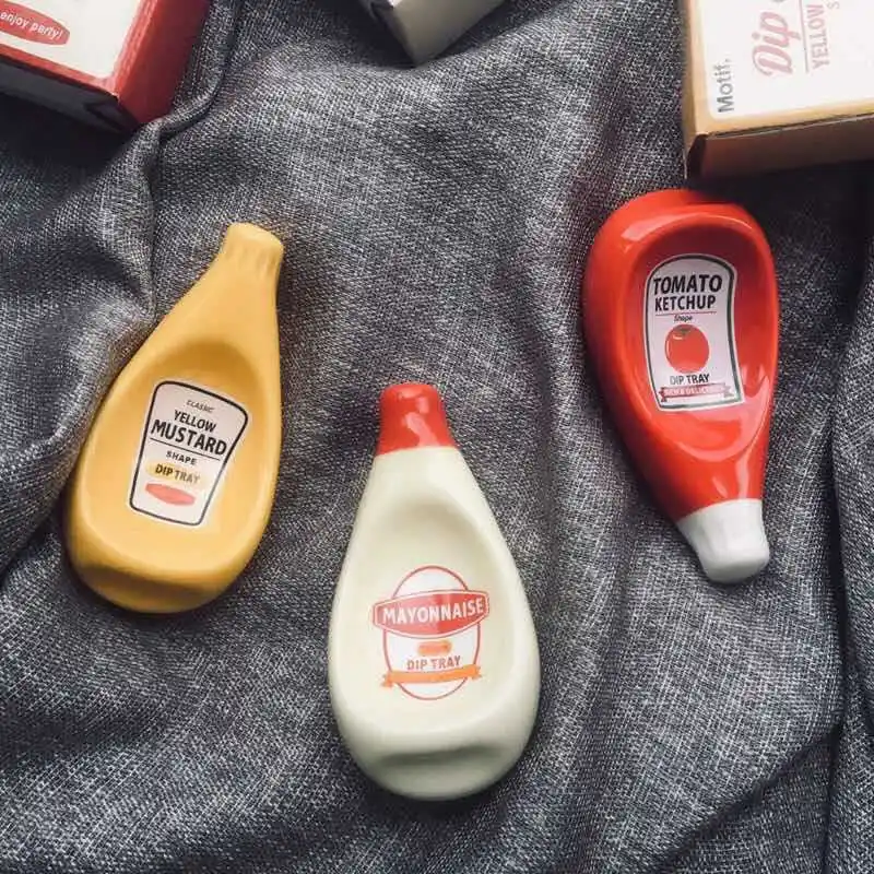

Soy Sauce Dish Ceramic Dish Creative Ceramic Plates Ketchup Dish Salad Dressing Dish Table Decorations