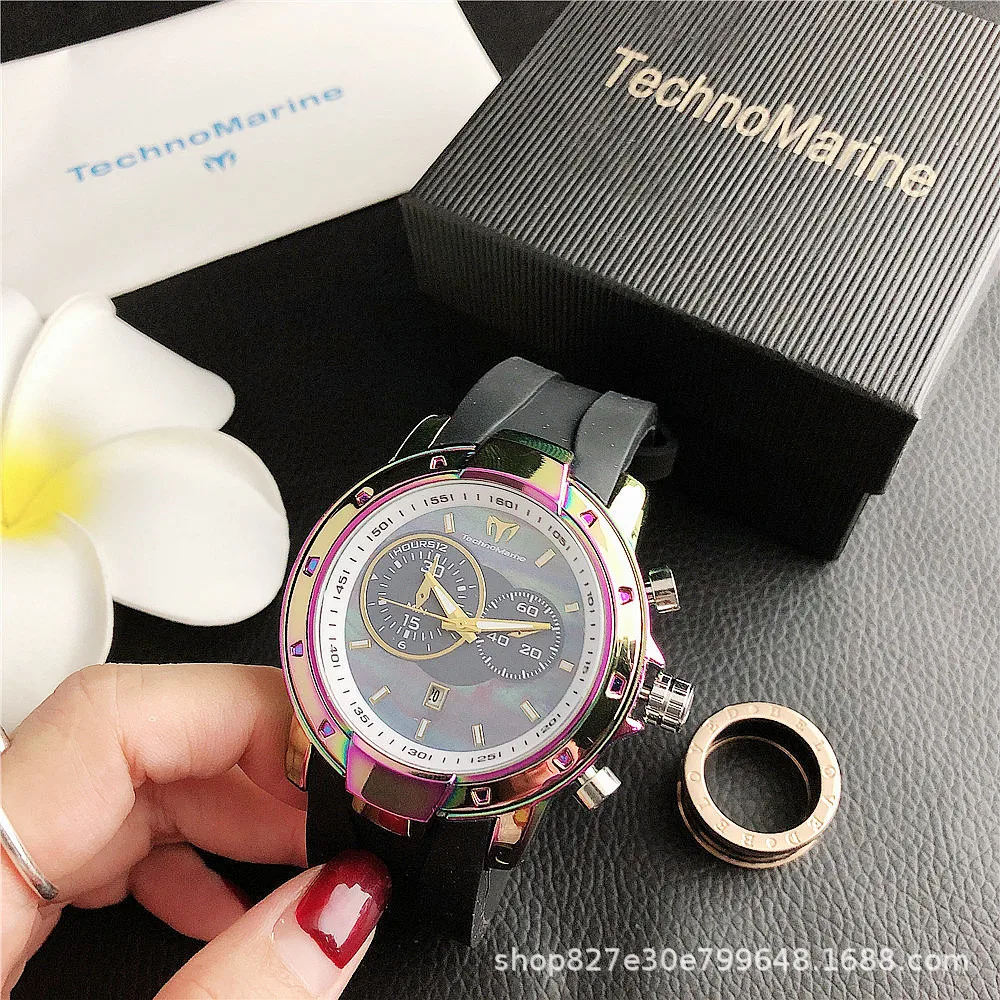 Рисунок 2 - Роскошные модные квадратные женские часы