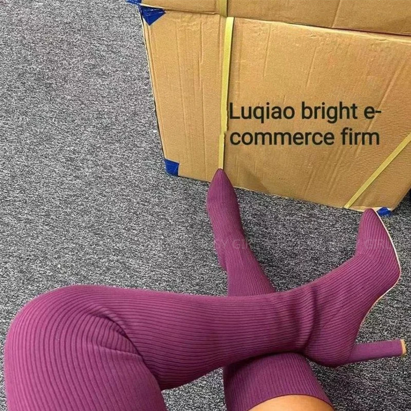 Autumn and winter large -size elastic wool socks boots