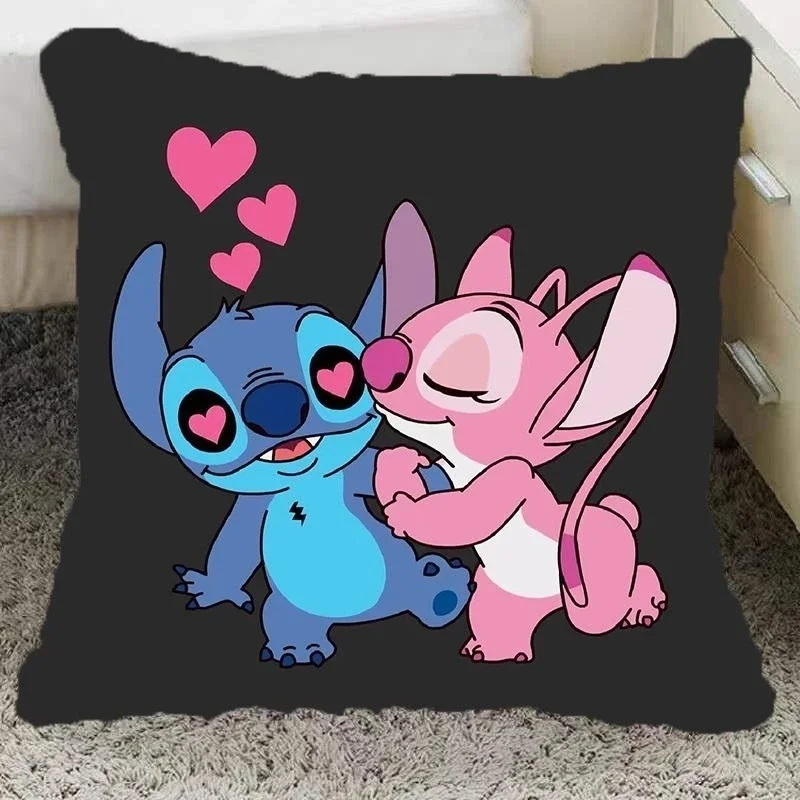 

Декоративная наволочка MINISO Лило и Стич 40x40 см