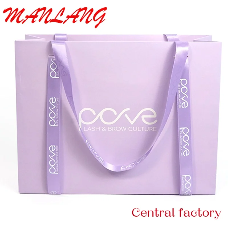 Рисунок 4 - Индивидуальные печатные брендовые бумажные пакеты