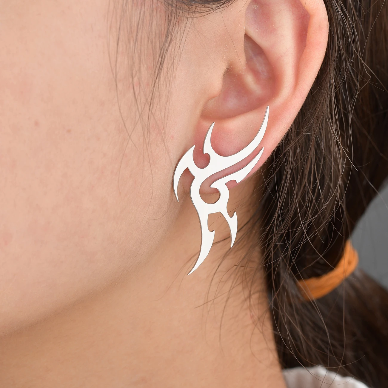 Женские серьги-гвоздики из нержавеющей стали с изображением на заказ