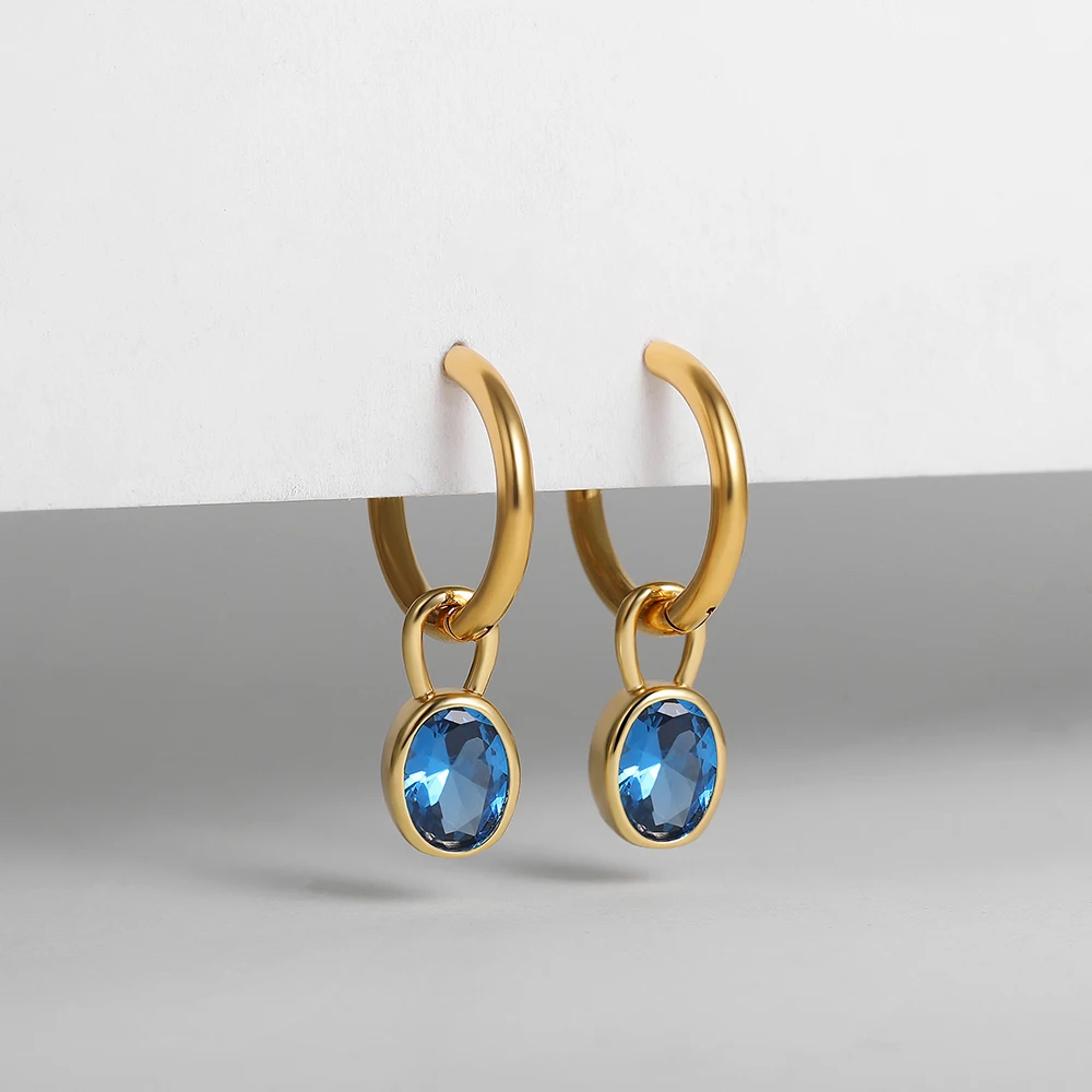 Овальные серьги-кольца с цирконием CZ