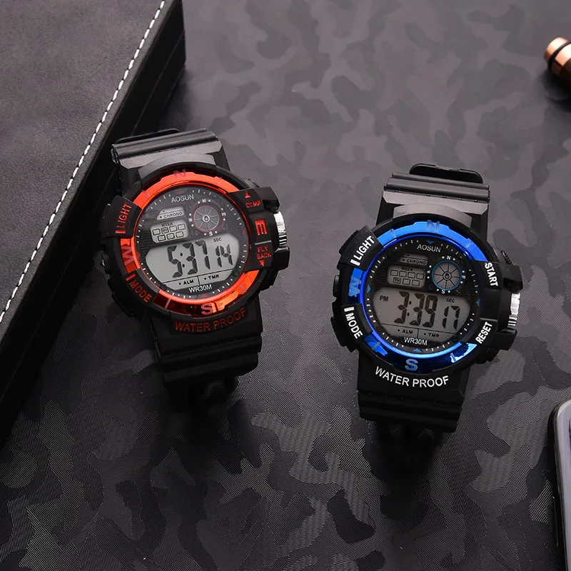 Часы наручные электронные для мальчиков спортивные водонепроницаемые