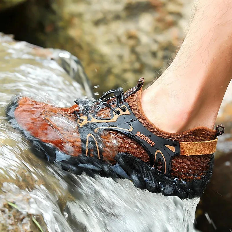 

Plus Size 39-50 Hiking Trekking Shoes Men Non Slip breathble Outdoor Sport Sneakers Male Climbing Tactical Shoes Water Aqua Shoe