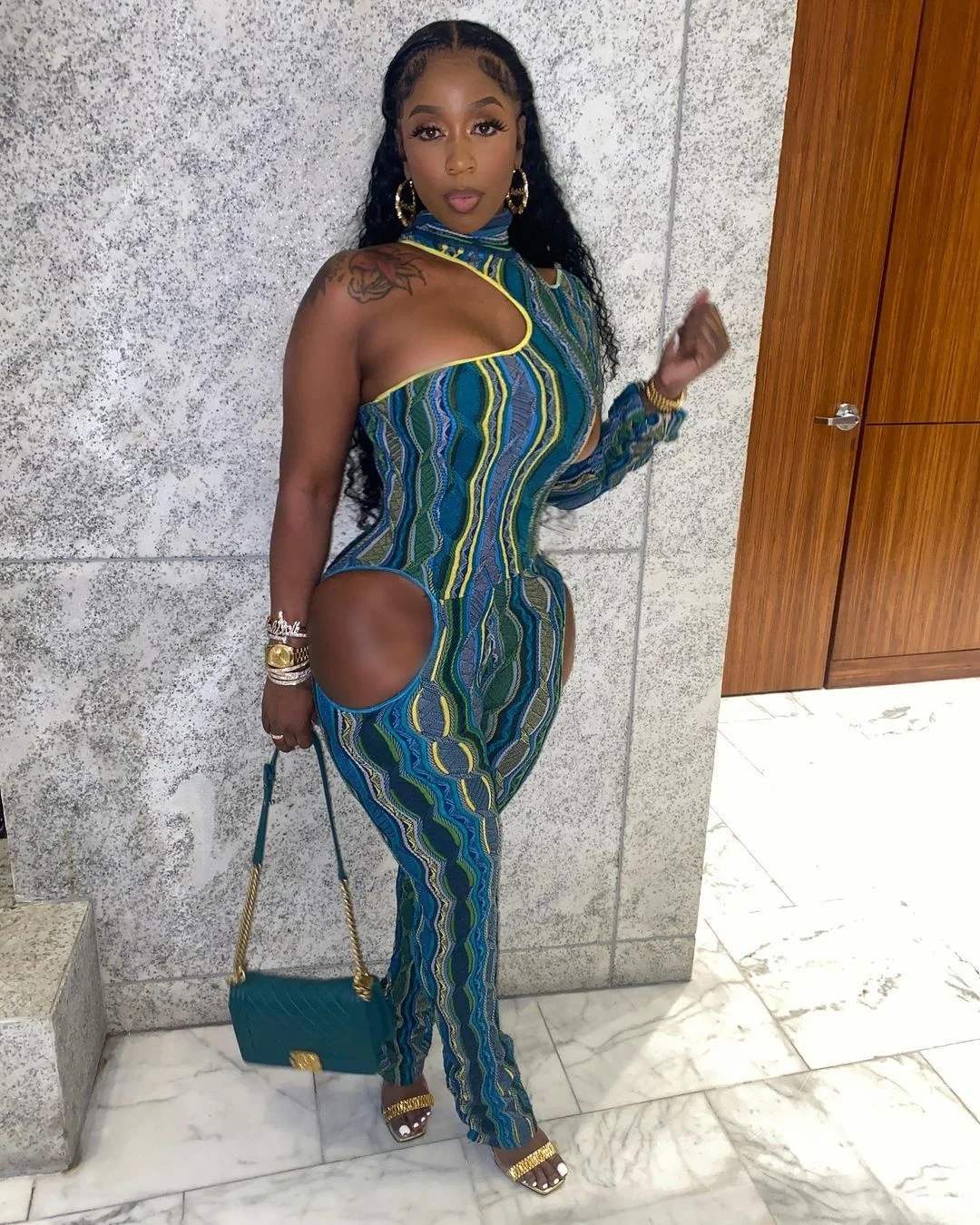 

Женский Облегающий комбинезон с открытыми плечами, длинным рукавом и ложным воротником