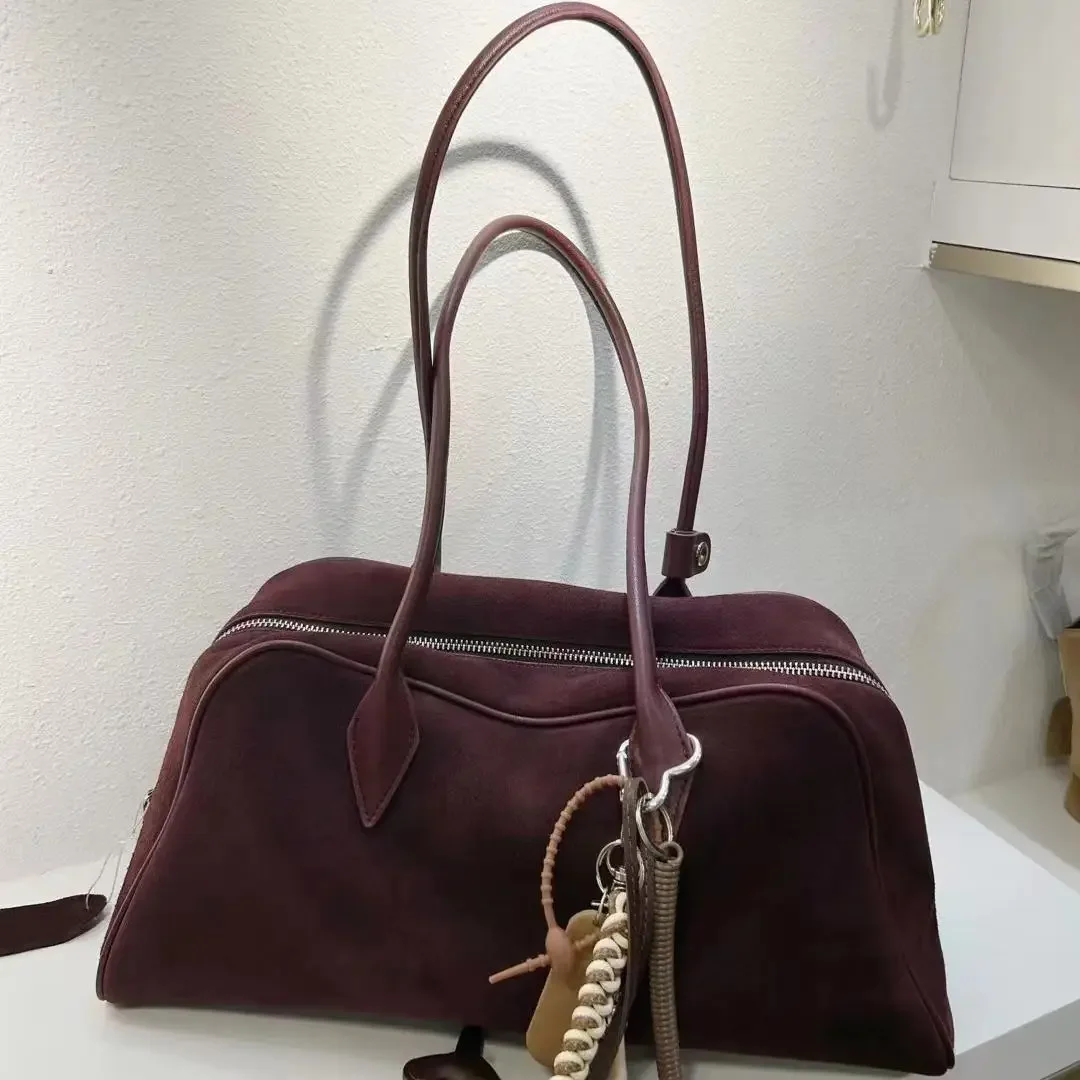 Замшевые сумки Boston