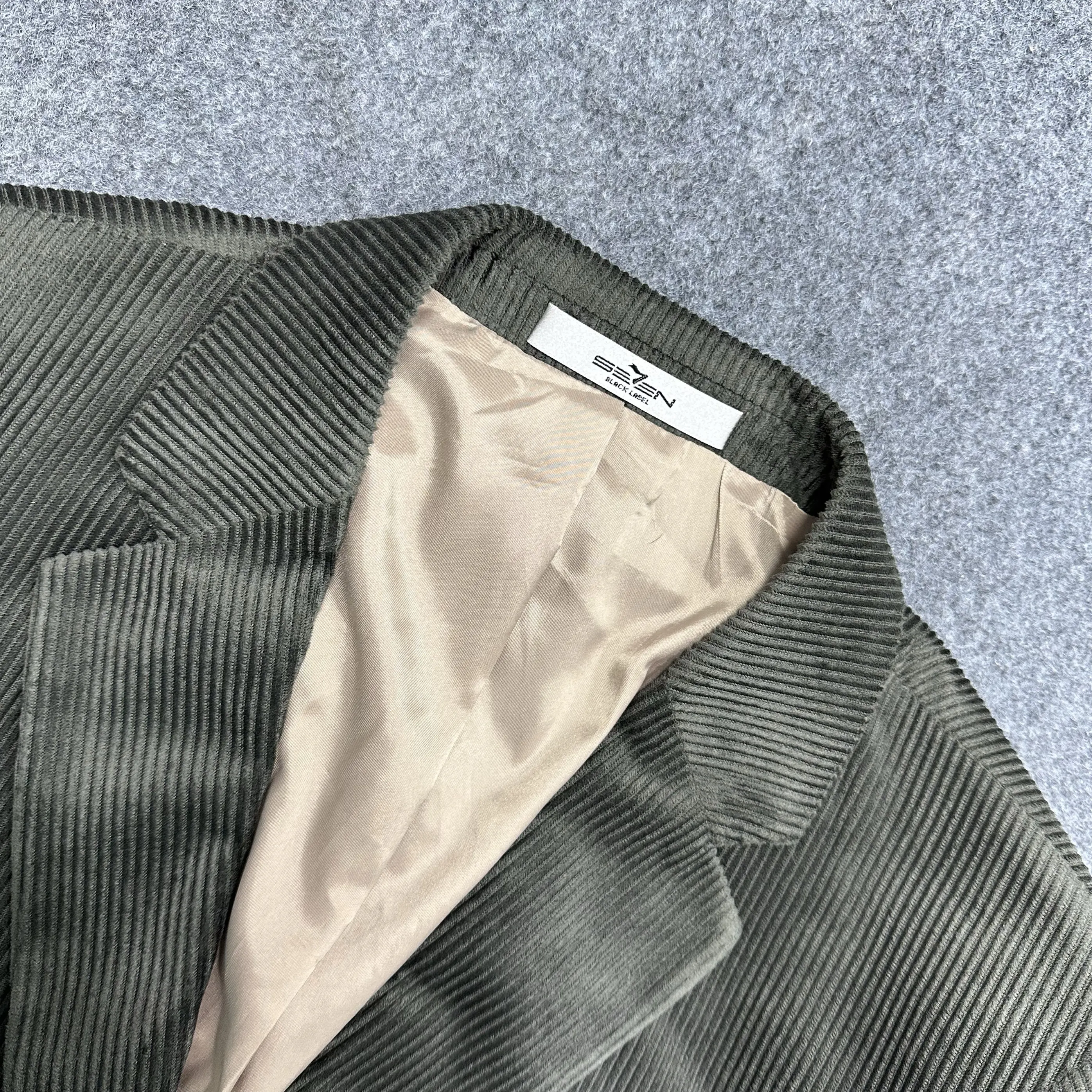 Бренд весны и осени усовершенствованный вельветовый ретро официальные