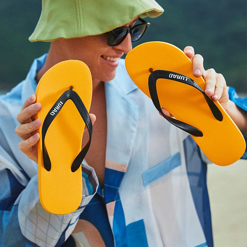 

Women's Shoes Summer Spring New 2022 Trend Beach Non-slip Shoes Slippers Wholesale Free Shipping Men's Women's Flip-Flops