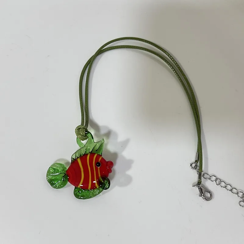 Красочная глазурь золотая рыбка морской конек стеклянный кулон ожерелье INES