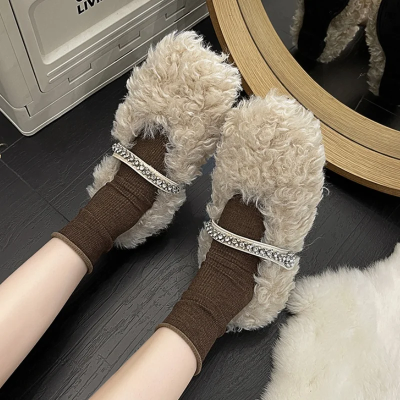 Меховые лоферы женская обувь с кристаллами замшевая зимняя теплая на плоской