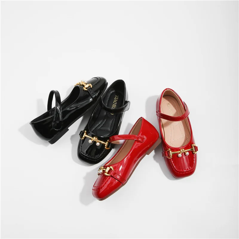 

Girl Glossy Leather Shoes 2023 Autumn Non-slip Kids Black Red Mary Janes Children Fashion Causal Flat Princess Versatile Shoes