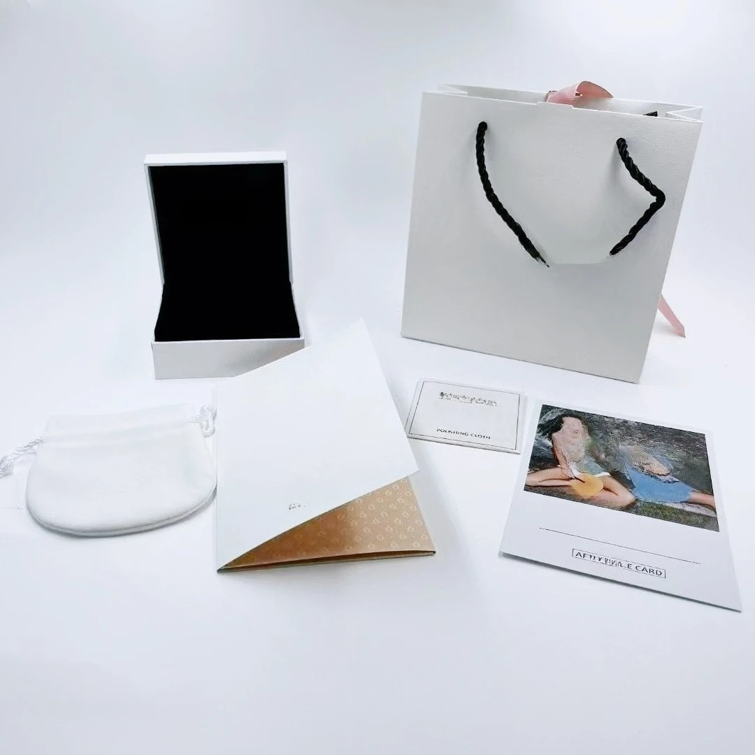 

Набор коробок для украшений из бумаги