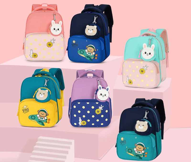 Kids Schoolbag Cartoon Lovely Bear Rabbit Backpack for Kindergarten Boys and Girls Waterproof Light Backpacks Large Capacity