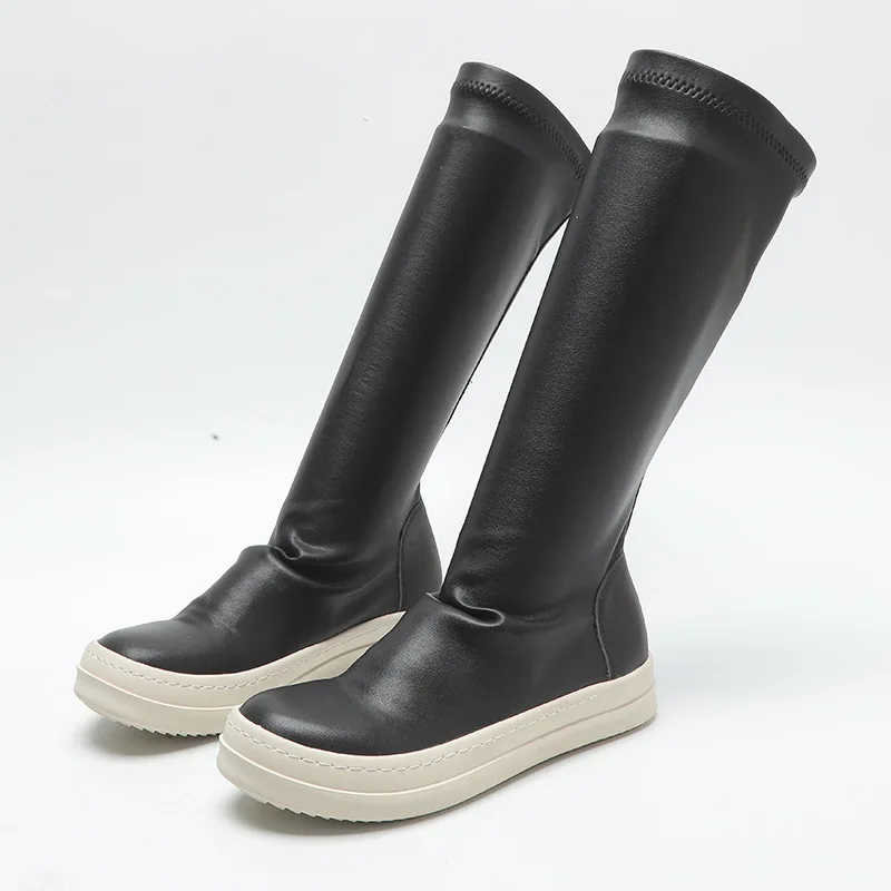 Женские кожаные сапоги выше колена зимние на платформе без застежки роскошные