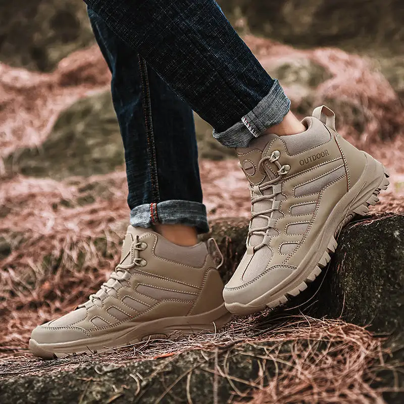 

Top Quality Autumn Sneakers For Men Aqua Men Sport Shoes Obuv Running Shoes Husband Divers Men's White Sports Shoes Red Tennis