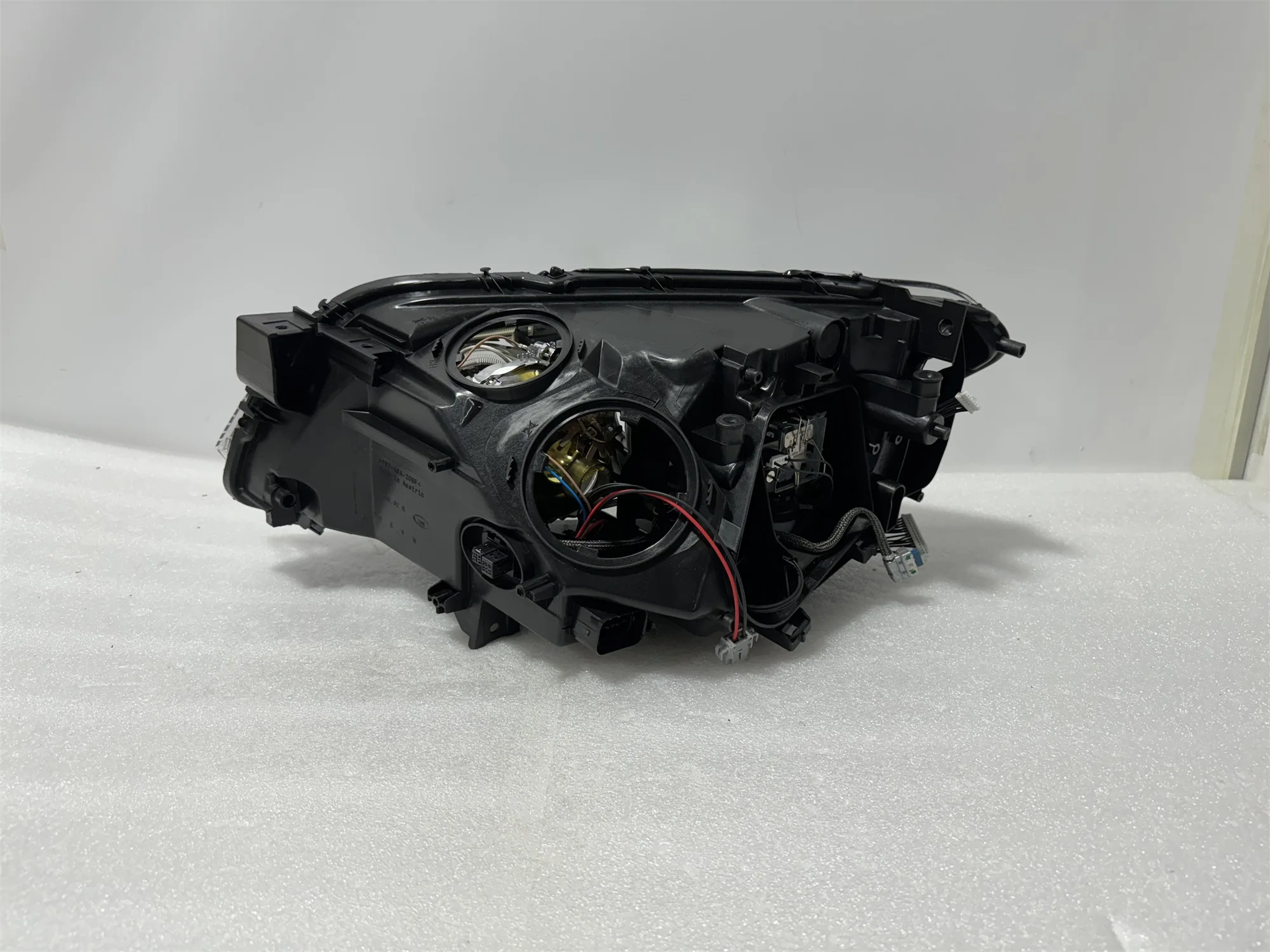 Высококачественные фары подходящие для фар Hernia BMW 7 серии F01 F02 с системой