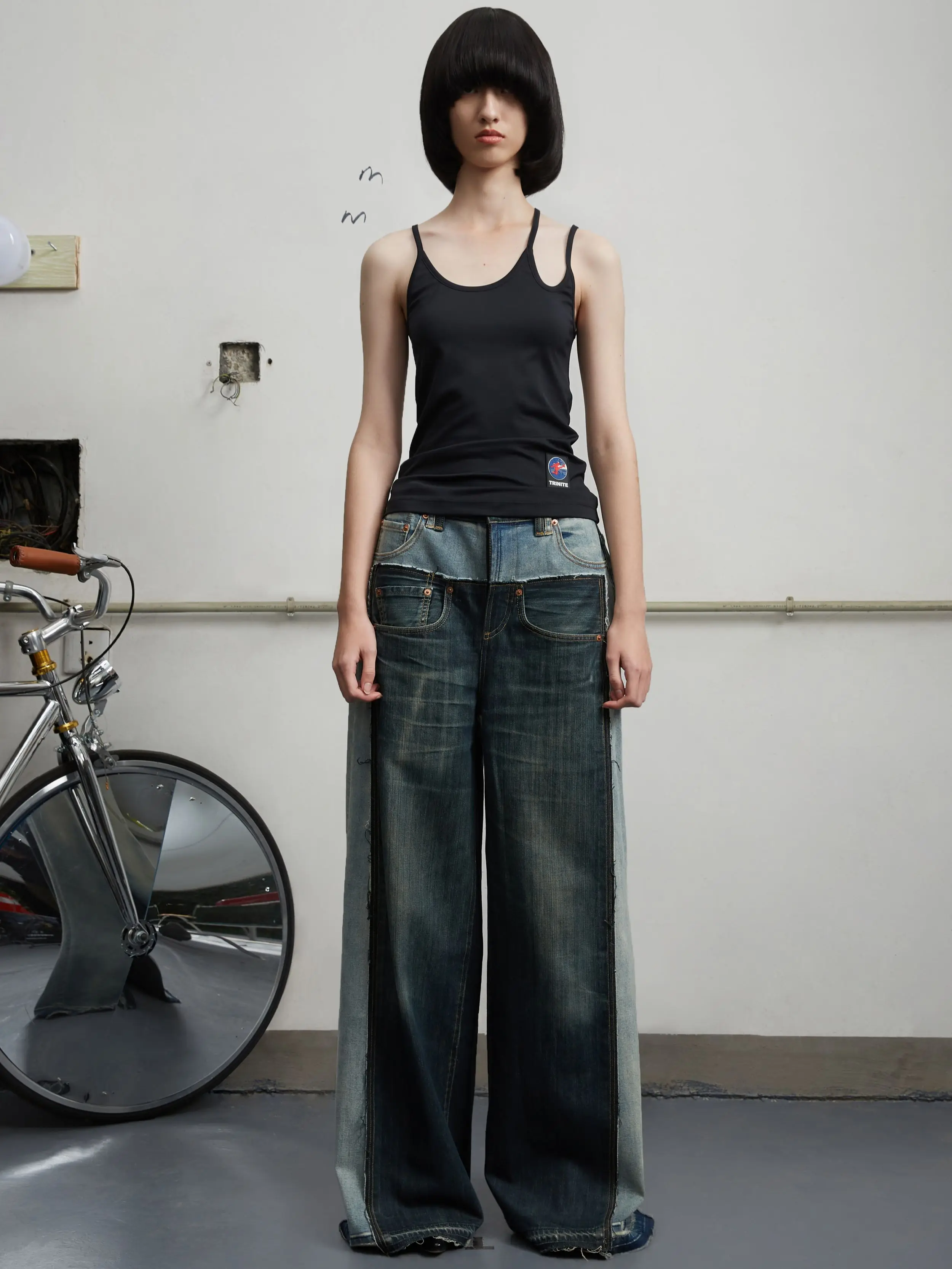 American street style unisex two-tone patchwork deconstructed raw hem relaxed jeans casual straight leg wide leg trousers