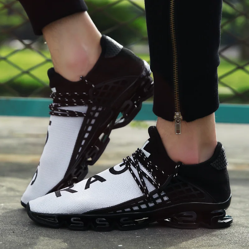 Mens Womens Trainers Breathable Mesh Cross Trainning Trail Running Shoes Fashion Couples Blade Sport Sneakers