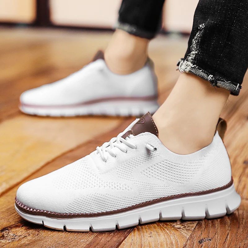 

New 2022 Spring/Summer Men's Mesh Casual Sneakers Lightweight Soft Sole Flat Shoes Men's Casual Sneakers Large Size 40-48