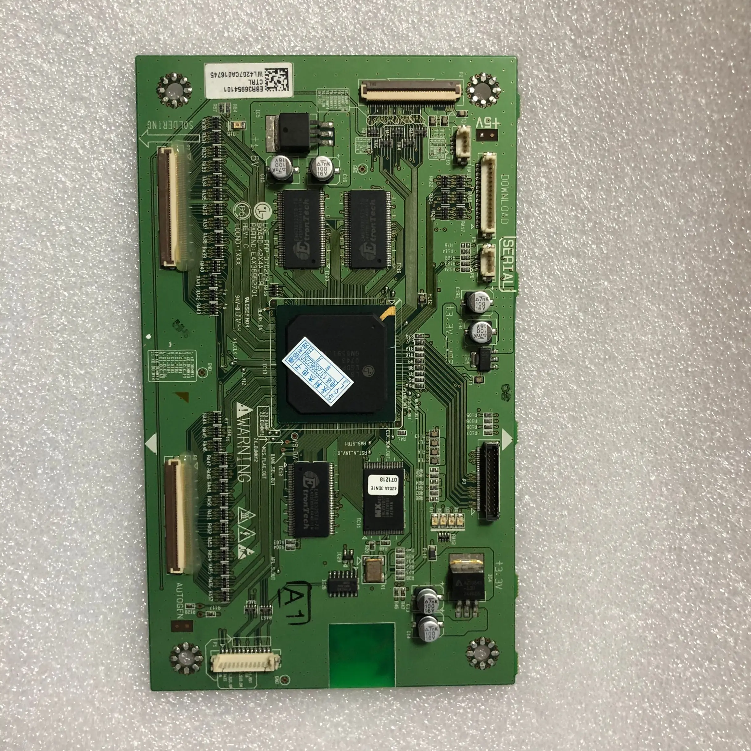 Б/у и оригинальный 42PC1R-CH для EBR36954101 EAX36952701 в моей руке
