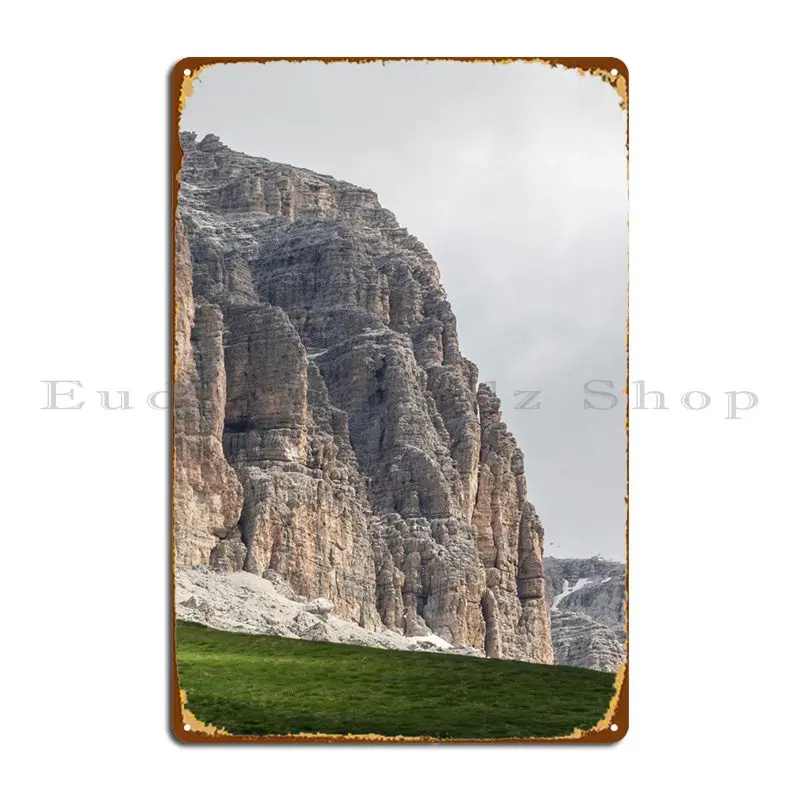 

Rocky Mountain и пасмурный металлический знак вечерние кинотеатр напечатанный в гостиной жестяной знак постер