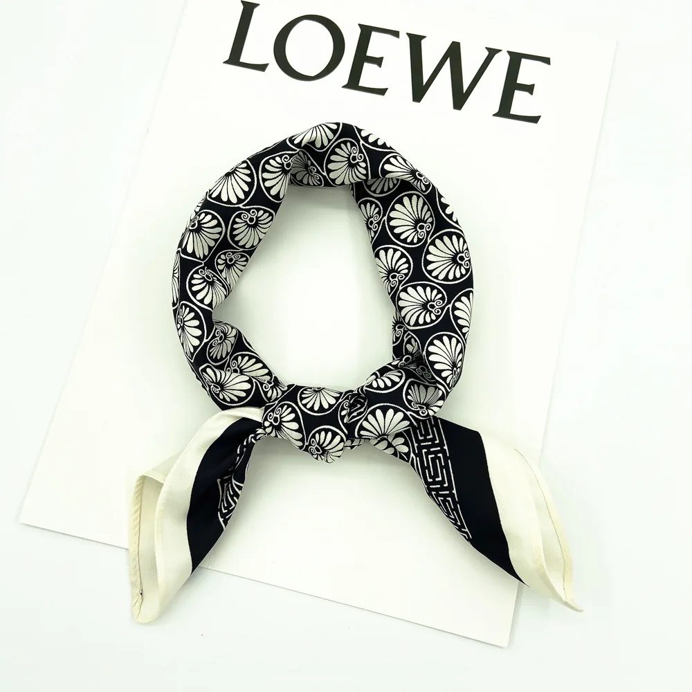 

53cm Luxury Brand Square Scarf Women Silk Scarf Hijab Scarves Fashion Flower Printed Bandana Headband Ladies Neckerchief